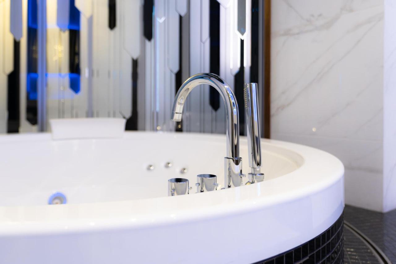 Tsarsky Hotel Kiev Bagian luar foto